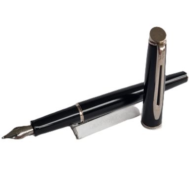 Waterman Hemisphere Füllfederhalter Lackschwarz C.C., Feder B