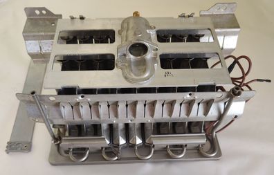 Vaillant Kammergruppe 041932 für Gas mit Überwachungs- und Zündelektrode