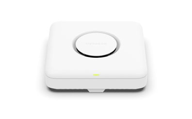 Netgear Business WBE758 - Accesspoint - Tri-Band