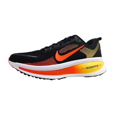 Nike Vomero 18 HM6803-016 Schwarz black/crimson 016