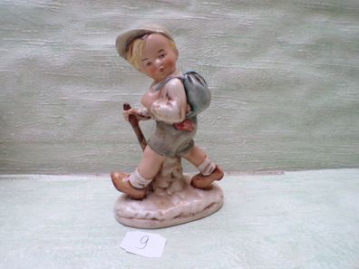 Porzellan Figur Wanderbub ca 15cm vermutlich W&A Carl Schneider