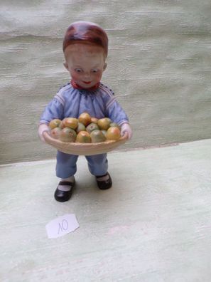 Porzellan Figur Heubach Lichte Thüringen B/Z Junge Holländer mit Obstschale ca 18cm