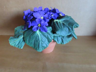 kleines künstliches lila Usambaraveilchen in einem Keramiktopf ca.13 cm H