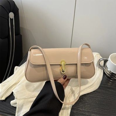 WomenÂ´s Vintage Faux Oiled Leather Flap Shoulder Bag - Baguette Tote for Dating & Pa