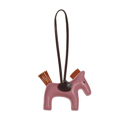 EQuest Taschenanhänger Pferd, Pink - Stilvolles Accessoire für Pferdeliebhaber