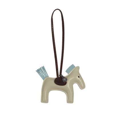 EQuest Taschenanhänger Pferd, Beige - Stilvolles Accessoire für Pferdeliebhaber