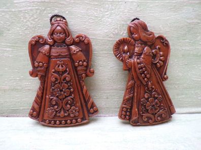 2 alte Engel Putten Wachs verzierte Kleider zum Aufhängen ca 11cm Mainhardt ?