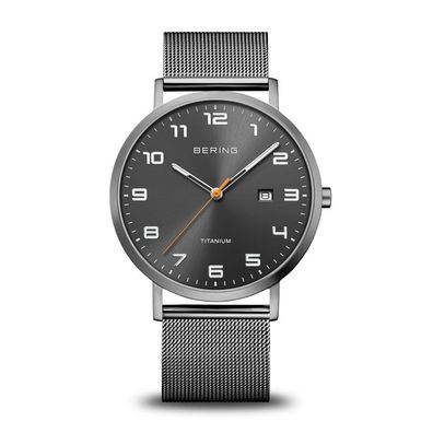 Bering Herrenuhr Titan grau 18640-377