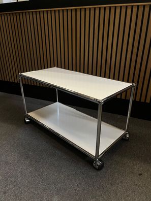 USM Haller Couchtisch versch. Farben auf Rollen - wie NEU