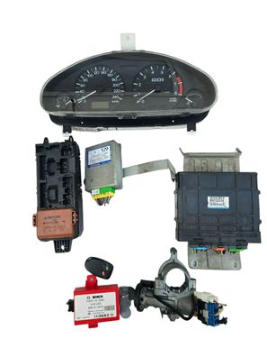 Mitsubishi Carisma GDI 1,8 Motorsteuergerät Set MN122249