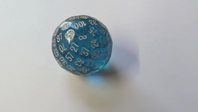 W100 Transparent Blau - Würfel