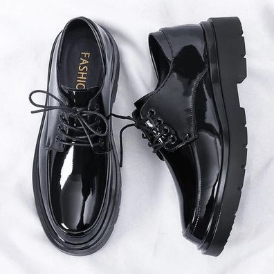 Herren Business formale Schnurschuhe Mode britischen Lackleder Freizeitschuhe