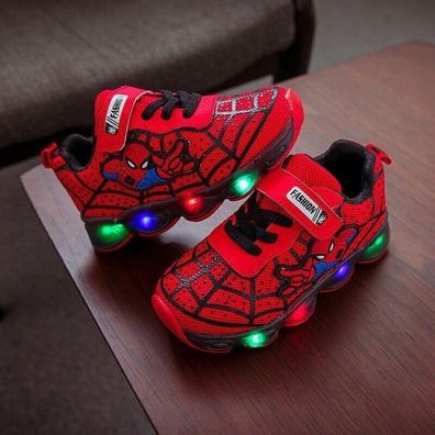 Neu Spiderman LED Trainer Schuhe Blinkende Licht Up Sneakers Kinder Geschenkâ­?
