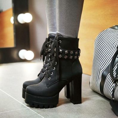 Super Hoher Absatz Stiefel Plateau Stiefeletten Schnurung Boots Niet-Damenschuhe