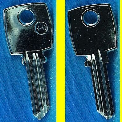 Basi Schlüsselrohling + 11