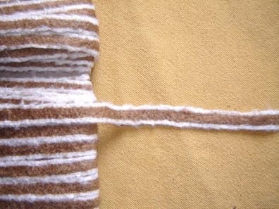 Band Borte Flausch beige weiß 1,7 cm breit WB166
