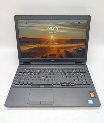 Laptop Dell Latitude 5580 15,6'' FHD 256GB SSD NVIDIA 940MX i7-7820HQ 8GB RAM