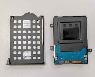 Dell Precision M6700 HDD Caddy 2 Stück + 2x750GB Festplatten Halterung 0794WN