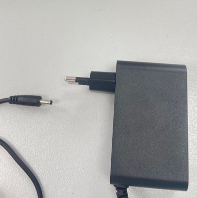 ACER 51,3W Netzteil 19V Ladegerät Charger AC Adapter 1,5A KP05100002