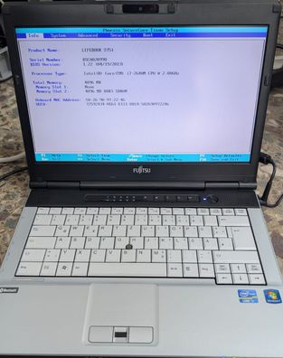 Fujitsu LifeBook S751 Intel i7-2640M ohne RAM, HDD, Akku Als Ersatzteilspender