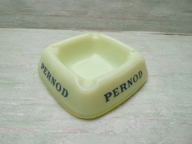 alter Pernod Glasaschenbecher mintgrün ca 11,5 x 12 cm fluoreszierend Opalex Glas