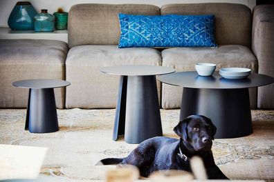 Beistelltisch Feel aus Aluminium, rundes Design, modern, schwarz anthrazit, Ø 50