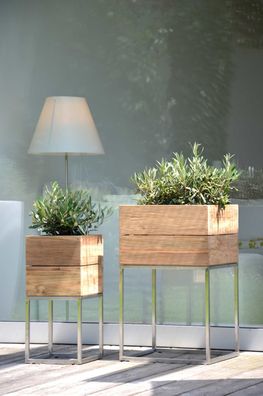 Pflanzenbehälter Mini Garden aus recyceltem Teak und Edelstahl, modern, natur, 40x40x