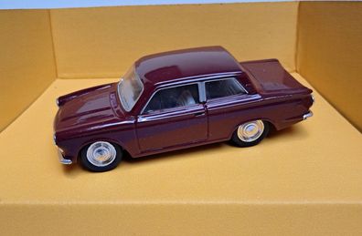 Ford Cortina Saloon 708 weinrot , Corgi