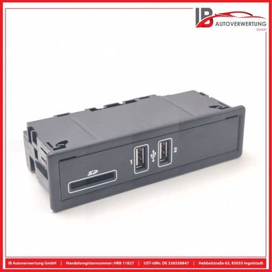 Steuergerät USB Anschluss A2058200526 Mercedes C-KLASSE KOMBI S205 C180 Mercedes