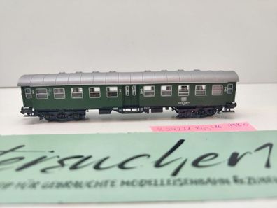 Roco N DC 24211 Eilzugwagen 2. Kl "Umbauwagen" Byg516 / DB