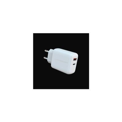 LC-Power USB-Ladegerät 110-240V für USB-C-/USB-A-Geräte