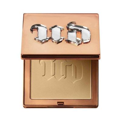 Stay Naked Compact Foundation 30WY Warmes Gelb 6 g