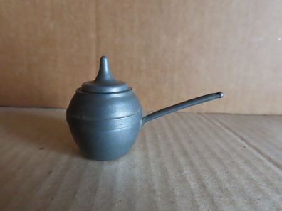 Figur kleiner hoher Kochtopf mit Deckel Metall ca. 4 cm H (Puppenhaus/Setzkasten)