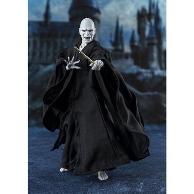 Harry Potter und der Feuerkelch S.H. Figuarts Actionfigur Lord Voldemort 15 cm