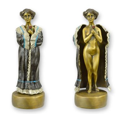 Bronzeskulptur Frau in Mantel Akt Erotik Wiener Stil Replikat Retro Design Dekoration