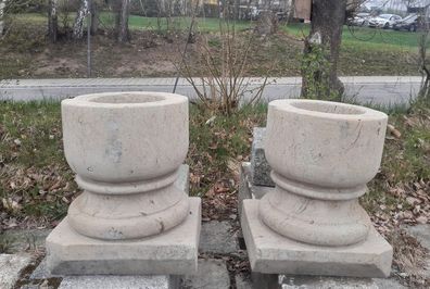 Sandsteintrog, Pflanztrog aus Sandstein, Steintrog, Tröge aus altem Sandstein
