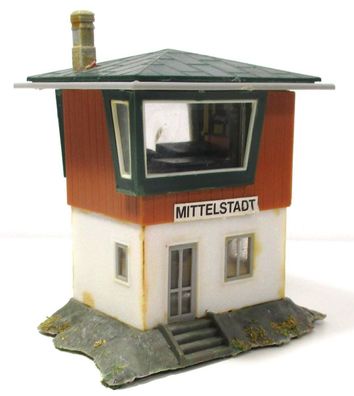 Spur H0 Fertigmodell Stellwerk Mittelstadt (H0-0351C)