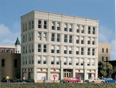 Woodland Scenics DPM50900 N Hilltowne Hotel