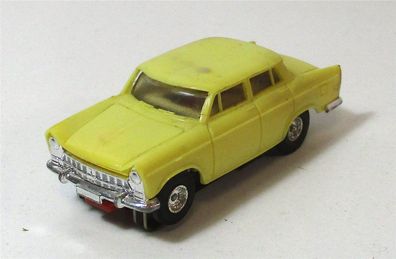 Spur H0 Faller AMS Slotcar Fiat 1800 B mit Blockmotor (Z42-46D)