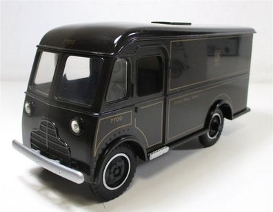 Modellauto 1:28 DVC UPS Delivery Van 1940 Druckguss OVP (256h)