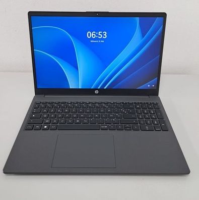 HP Laptop 15-fc0002sf 15,6" FHD 256GB SSD AMD Ryzen 3 7320U 8GB RAM