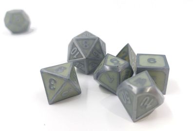 Set aus 7 Würfeln (w4-w10/100) | Nachtleuchtend metallisch grün - Würfelset