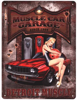 Blechschild Muscle Car Garage Frau auf Auto Deko Schild Aufschrift Druck 25 x 33