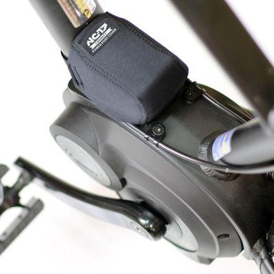 NC-17 Connect Power Port Rahmen Cover, schwarz (VG:114073)