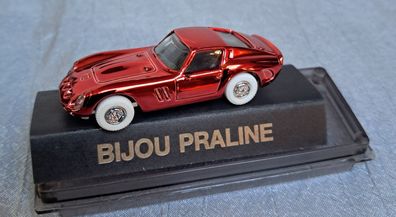 Ferrari 250 GTO 64 Modell im Maßstab 1:87 von Praline als Pin originalverpackt,
