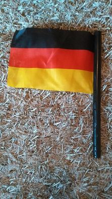 Deutschland Fahne Flagge mit Nationalhymne, mit Batterien