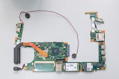 Fujitsu Lifebook U772 Intel Core / i7-3667U Mainboard Motherboard CP568930