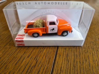 Busch 1:87 Chevrolet Pick Up Horse Riding Club Heuballen H0 48225 NEU OVP