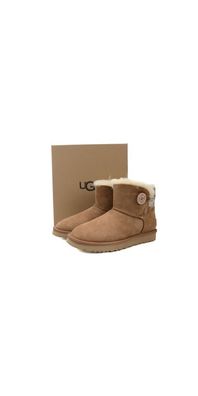 UGG Mini Bailey Button II Braun