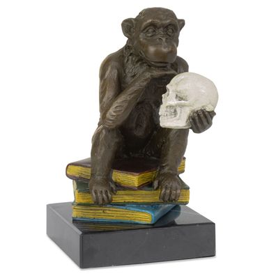 Moritz Philosophische Affen-Skulptur mit Schädel auf Bücherstapel, Bronzeoptik auf Ma